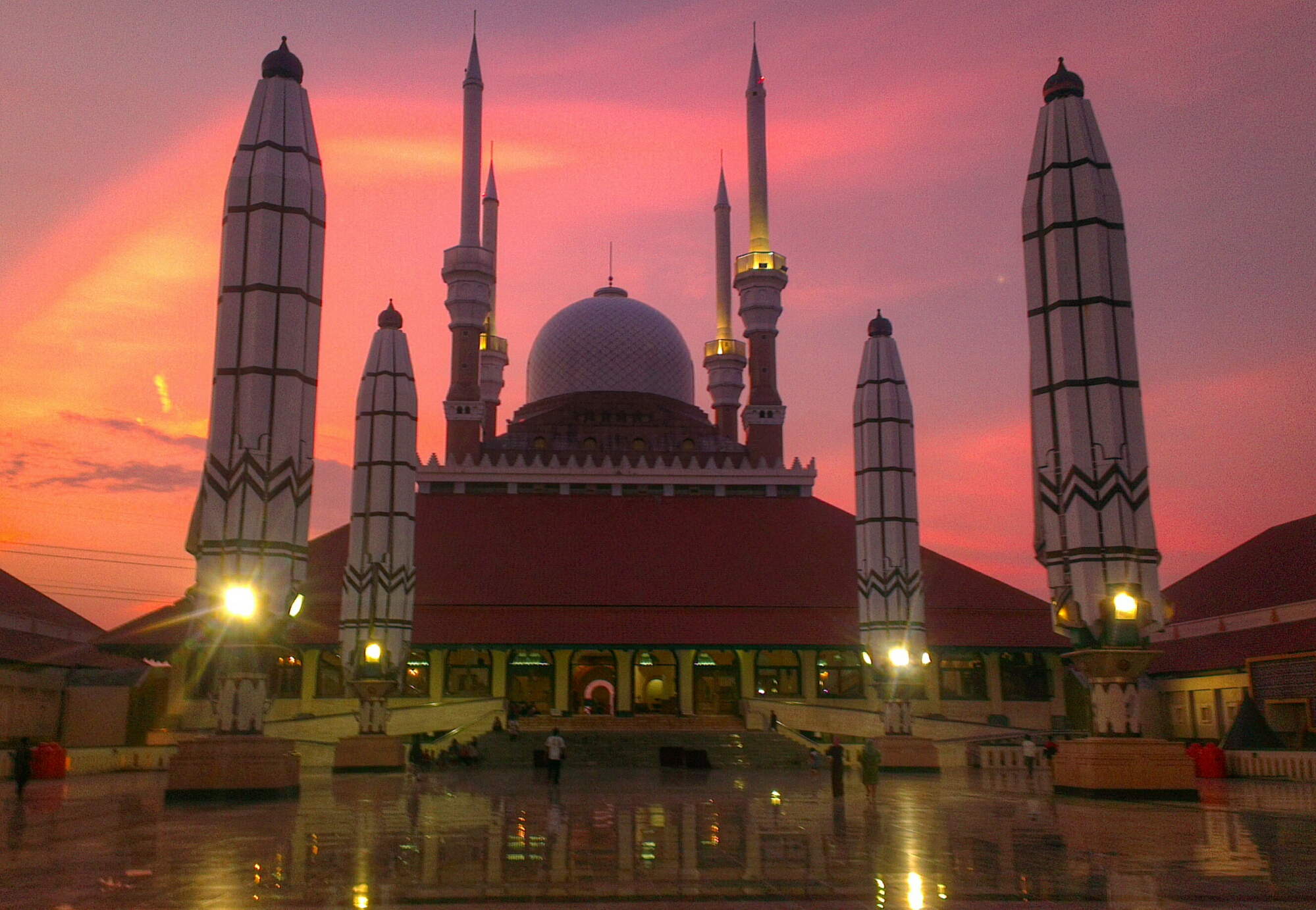 Gambar Masjid Senja Nusagates